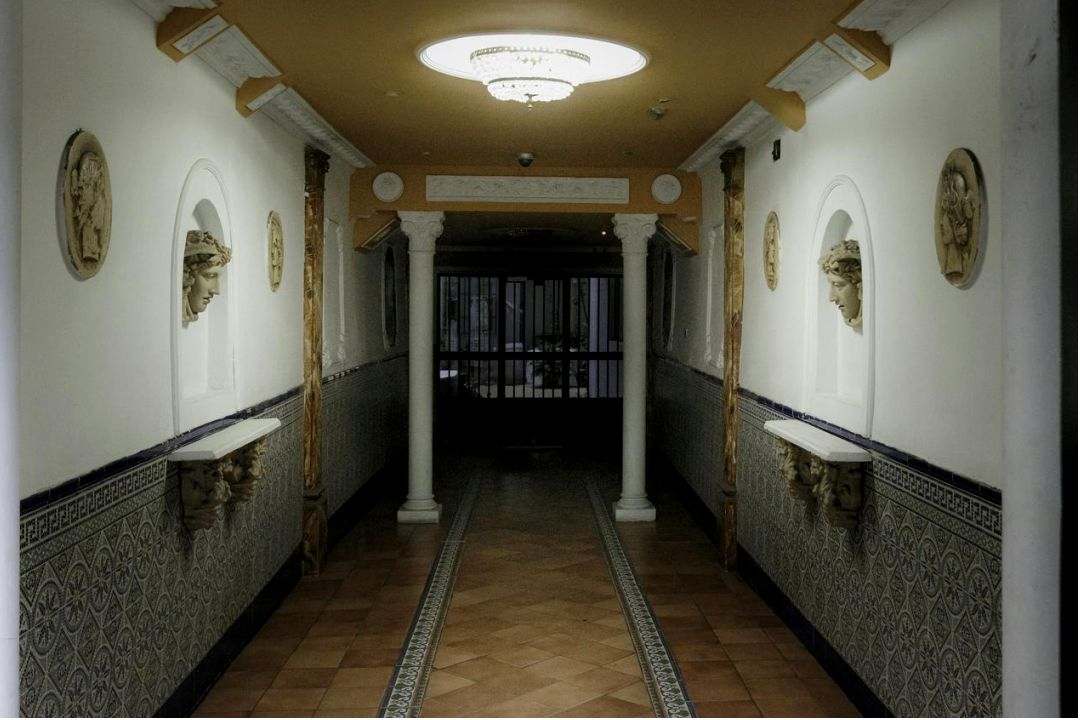 Maalauksen viimeistely